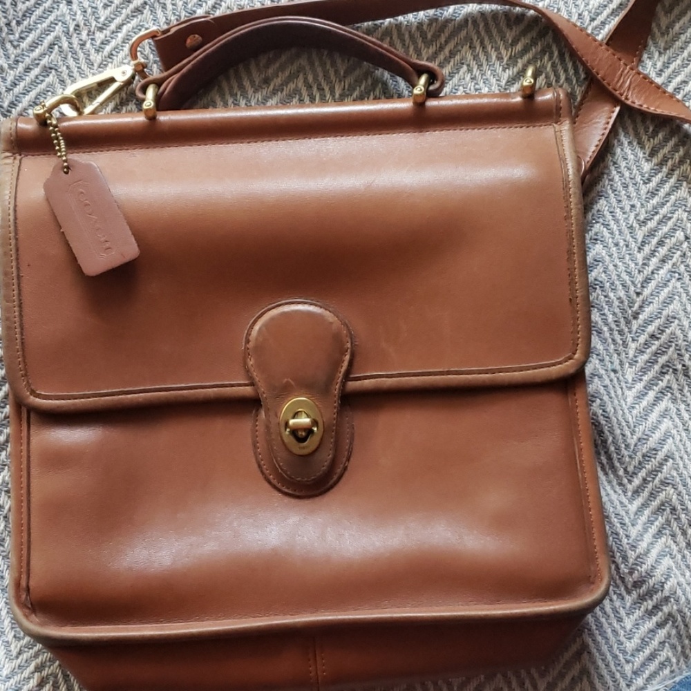 Vtg COACH Tan Purse